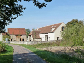 Beautiful farmhouse in Braize with private garden